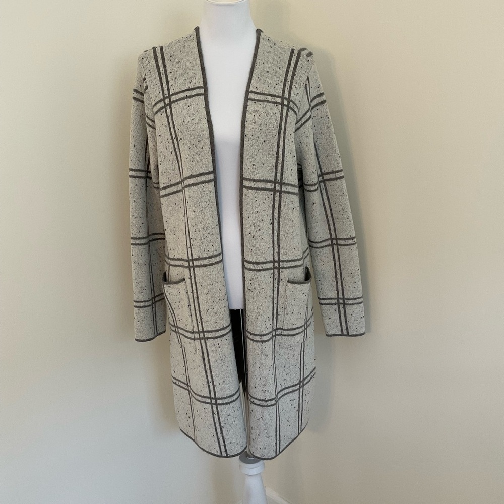 Apt. 9 Gray Plaid Women's Long Cardigan Sweater
